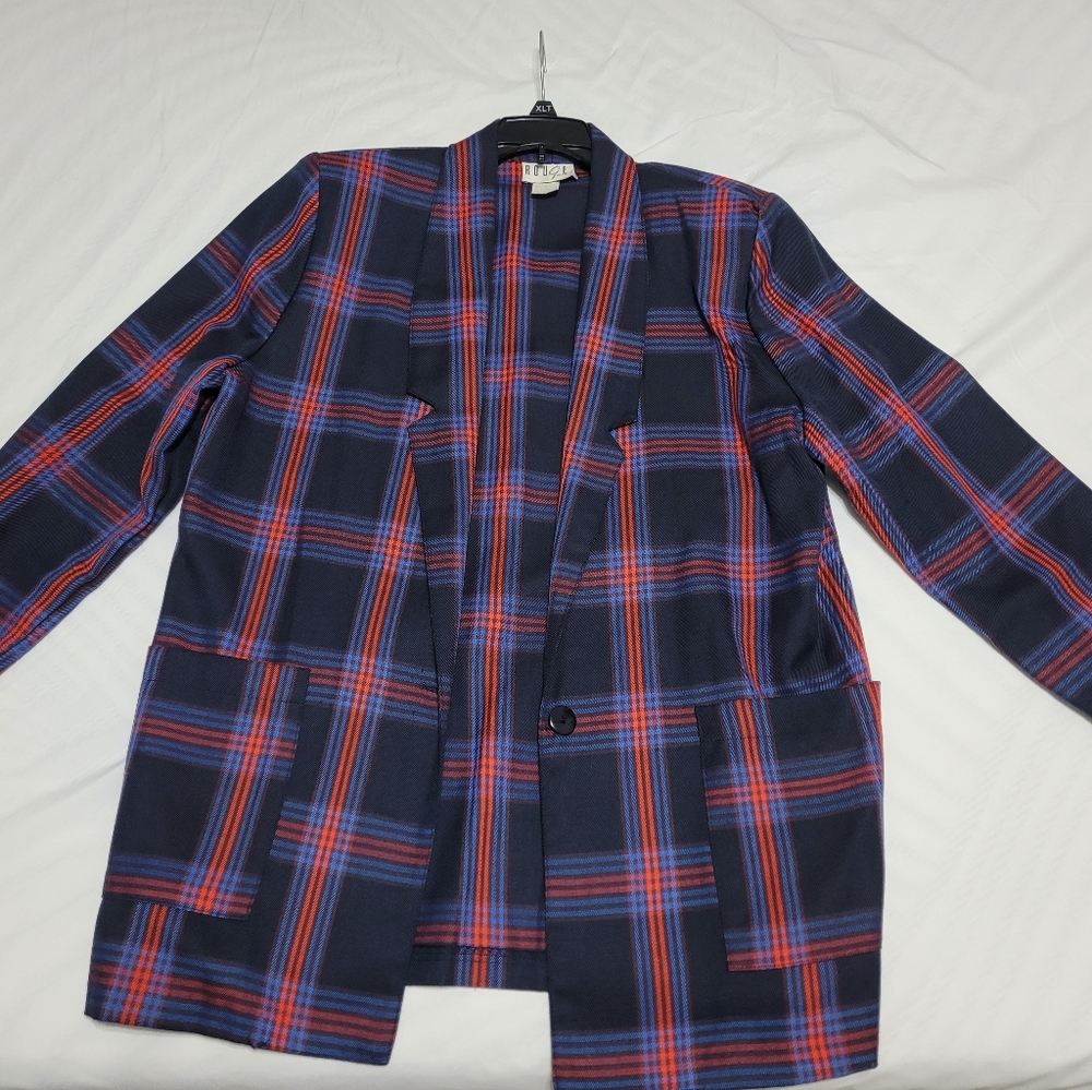 Rouge helium blazer